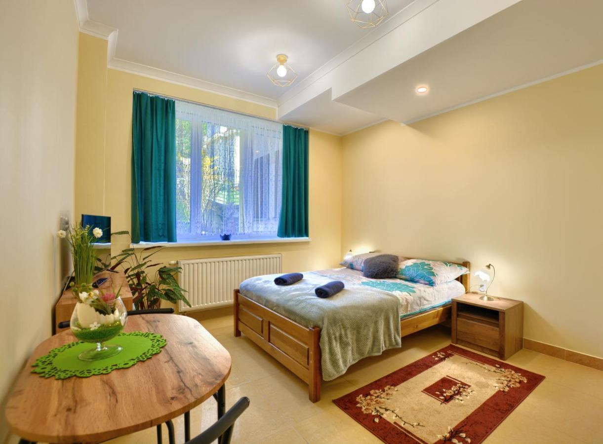 Apartamenty Pod Gora Parkowa Krynica Zdroj Luaran gambar
